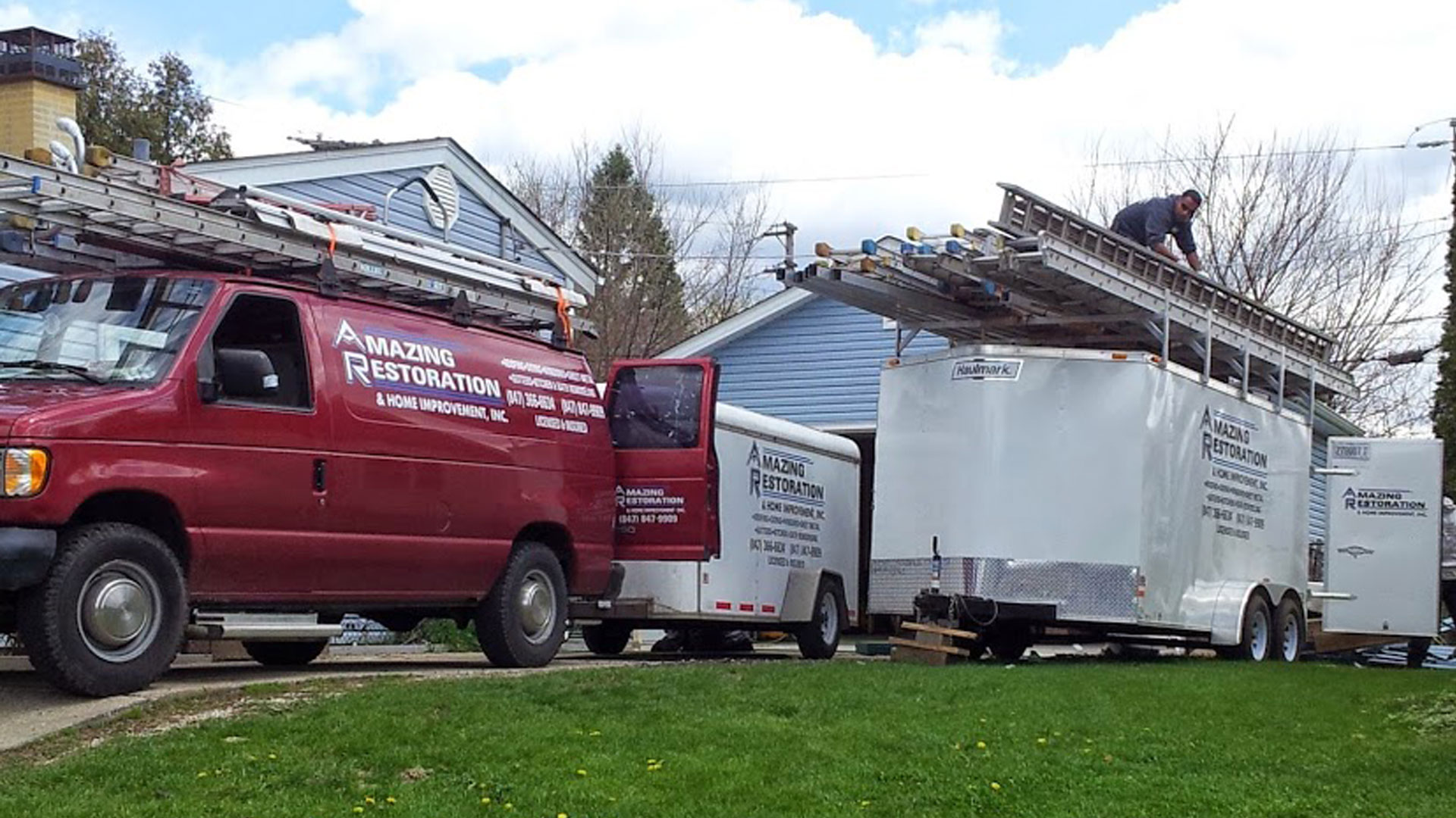 Carpentersville and surrounding areas Amazing Restoration & Home Improvement Inc Truck